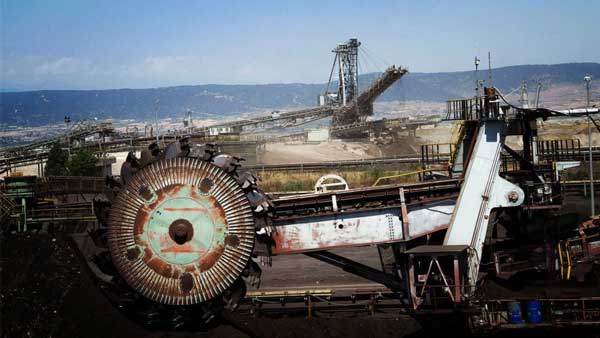 «Δίκαιη μετάβαση»… με 240.000 στρέμματα δημόσιας γης στην πολυεθνική ΔΕΗ