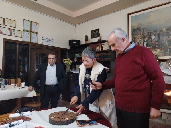 H κοπή βασιλόπιτας του Συλλόγου «Κασμιρτζήδις»
