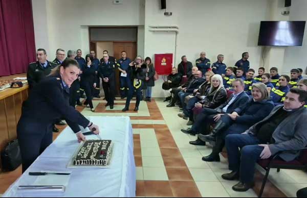 Κοπή βασιλόπιτας στη Σχολή Πυροσβεστικής στο Τσοτύλι