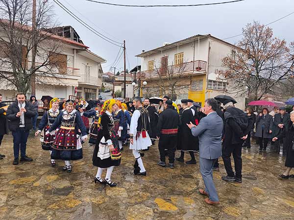 Πραγματοποιήθηκε το έθιμο του Αϊ Γιαννιού και της Αγάπης στη Λευκοπηγή