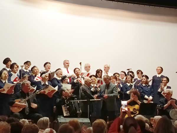 Πραγματοποιήθηκε η «Μουσική Συνάντηση Χορωδιών» στην αίθουσα “Φίλιππος” στη ΛΑΦ Κοζάνης