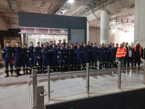 Εκπαιδευτική επίσκεψη εκατό δοκίμων πυροσβεστών της Σχολής Πυροσβεστών Πτολεμαΐδας στο Μετρό Θεσσαλονίκης