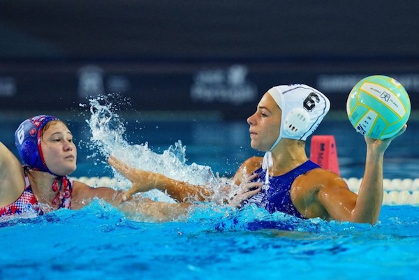 Αήττητη «πέταξε» στα ημιτελικά η Εθνική πόλο γυναικών, 15-10 την Ιταλία