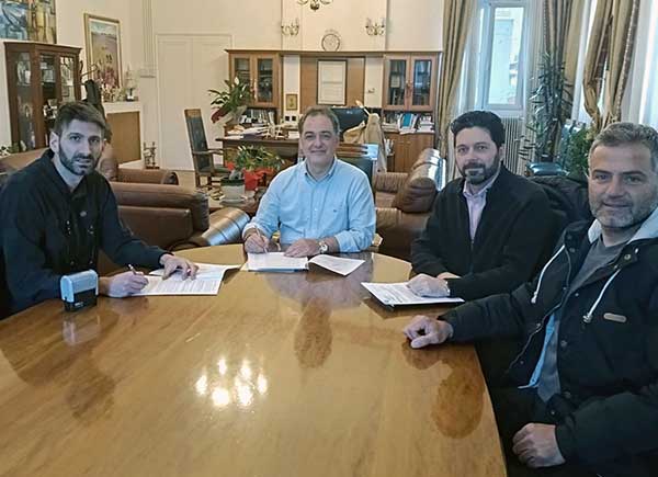 Δήμος Κοζάνης: Υπογραφή σύμβασης για την ανάπλαση της πλατείας στην Κοινότητα Οινόης