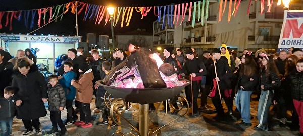 Άναψε ο ιστορικός Φανός της Σκ’ρκας