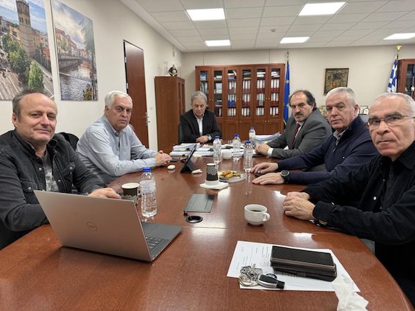 Συνάντηση εργασίας στο γραφείο του Περιφερειάρχη Δυτικής Μακεδονίας Γιώργου Αμανατίδη για το θέμα των πλημμυρικών φαινομένων στην ευρύτερη περιοχή του Αμυνταίου