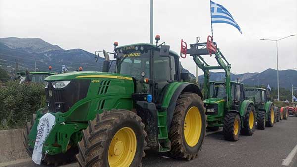 Κοζάνη: Αναχώρησαν αγρότες και κτηνοτρόφοι από τα Γρεβενά, για το πανελλαδικό συλλαλητήριο στο Σύνταγμα