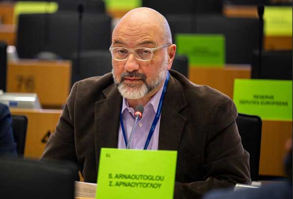 Σάκης Αρναούτογλου προς Κομισιόν: Στα δίχτυα των καταγγελιών 52 εκατ. ευρώ για την αλιεία. Οι ψαράδες μετρούν ζημιές, η Κυβέρνηση οφείλει απαντήσεις