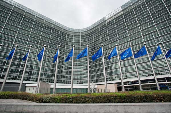 Ένα γερό  χαστούκι της Ευρωπαϊκής Επιτροπής για τα προγράμματα κατάρτισης του ΔΑΜ -Στην Κοζάνη γινόταν ηλεκτρονικά η θεωρητική εκπαίδευση 