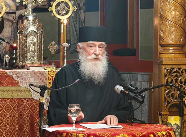 Ομιλία του Αγιορείτη Γέρων Νίκων Καθηγούμενου της Ι. Μονής του Οσίου Σεραφείμ του Σάρωφ στο Πήλιο στον Άγιο Διονύσιο Βελβεντού