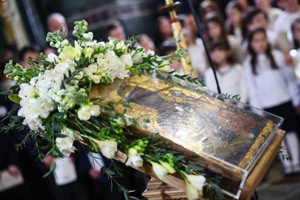 Πάσχα 2026 και Χαιρετισμοί: Σήμερα ο Ακάθιστος Ύμνος στις εκκλησίες
