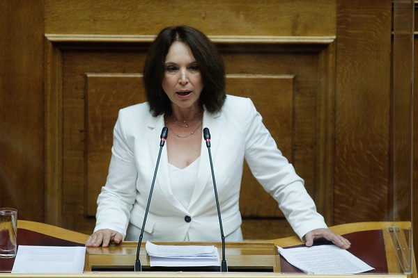 Καλλιόπη Βέττα: «Να επανεξεταστεί άμεσα ο υπολογισμός των ενισχύσεων για τις ζημιές από τον παγετό του 2025» – Κατάθεση κοινοβουλευτικής ερώτησης