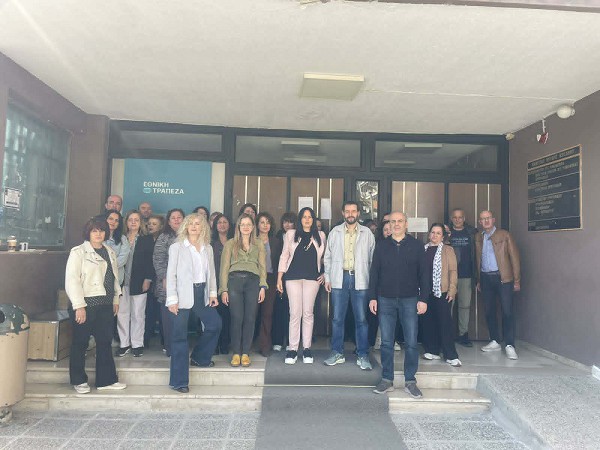 Παράσταση διαμαρτυρίας των δικαστικών υπαλλήλων Κοζάνης
