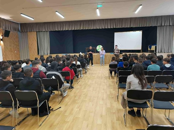 Γυμνάσιο Σερβίων: Βιωματικό εργαστήριο «Ο τροχός της ενσυναίσθησης»