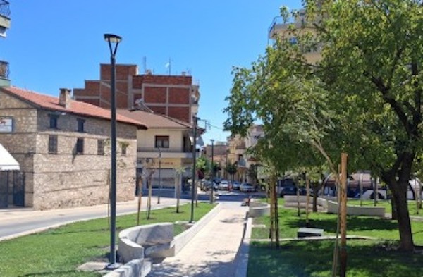 Η Λασσάνη είναι δρόμος ήπιας κυκλοφορίας και όχι πεζόδρομος