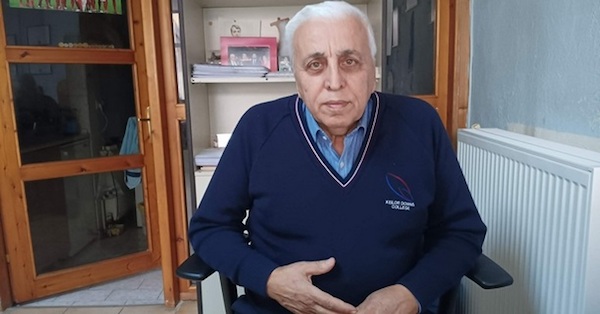 Περτσινίδης: «Η ζωή του παιδιού μου είναι στα χέρια σας» – H «κατάθεση ψυχής» ενός πατέρα, που ο γιος του παλεύει με τον Καρκίνο