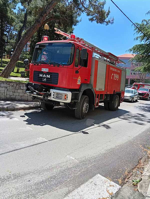 Προληπτική εκκένωση του 2ου Δημοτικού Σχολείου Κοζάνης