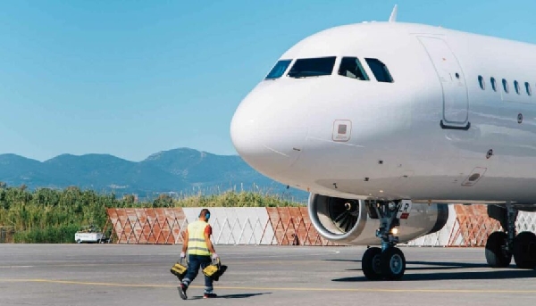Η εικόνα των αεροδρομίων Κοζάνης και Καστοριάς και η νέα σελίδα με την παραχώρησή τους
