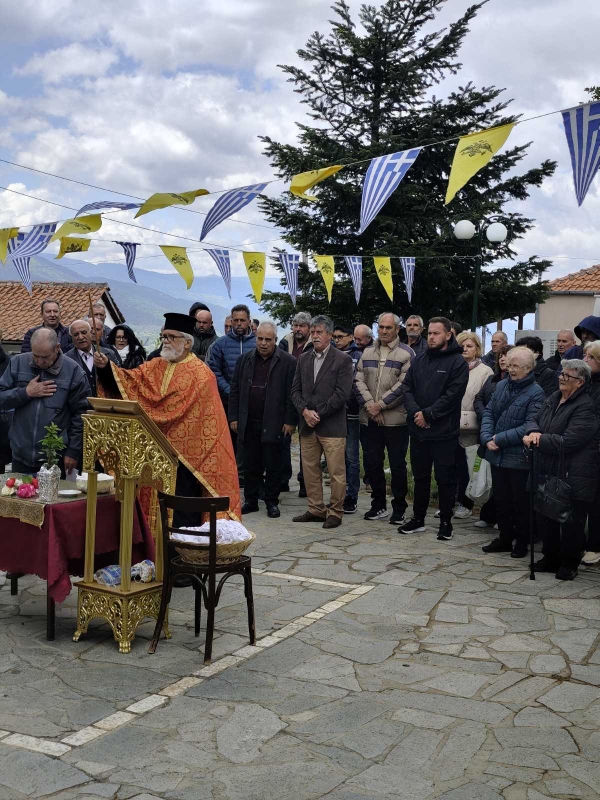 Πραγματοποιήθηκε το πρώτο και μεγάλο πανηγύρι στην Αγία Κυριακή στην κορυφή των Πιερίων, με κέντρο το ι. Εξωκλήσι (και τη Θεία Λειτουργία σ’ αυτό) του Αγίου Αθανασίου – του παπαδάσκαλου Κωνσταντίνου Ι. Κώστα