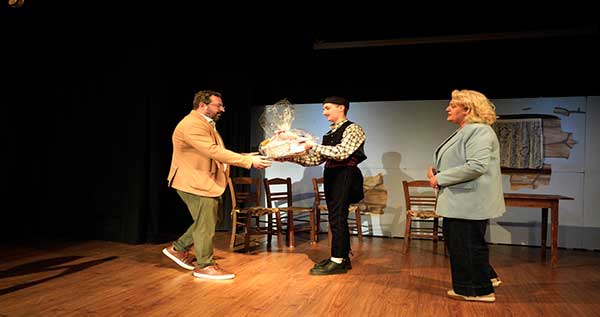 Ξεκίνησε με μεγάλη επιτυχία 2o Πανελλήνιο Φεστιβάλ Θεάτρου στην ποντιακή διάλεκτο του Δήμου Εορδαίας