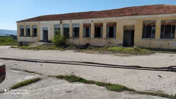 Κατατέθηκε αίτημα προς τη ΔΕΗ για τη μη κατεδάφιση του κτηρίου του Γυμνασίου της παλιάς Χαραυγής