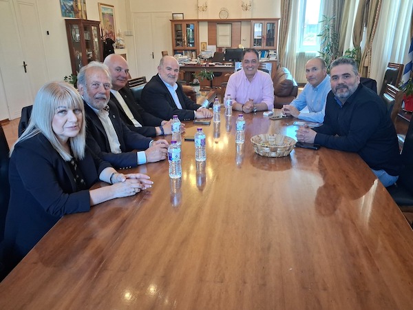 Ο Δήμαρχος Κοζάνης Γιάννης Κοκκαλιάρης συναντήθηκε με αντιπροσωπεία του προεδρείου της ΓΣΕΒΕΕ
