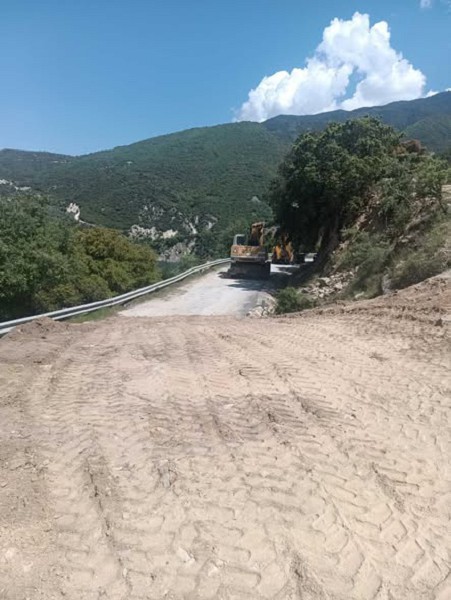 Βελβεντό: Εργασίες συντήρησης του δρόμου από Αγία Κυριακή για Κούρναβο