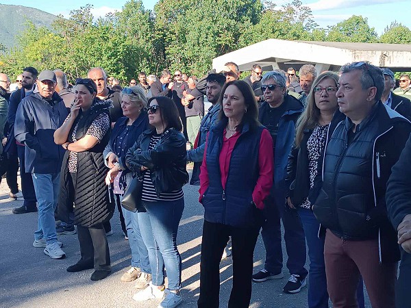 Καλλιόπη Βέττα: «Μαύρη ημέρα για τη Δυτική Μακεδονία και τη χώρα: 42 χρόνια προσφοράς γίνονται θυσία στον βωμό των συμφερόντων του φυσικού αερίου» 