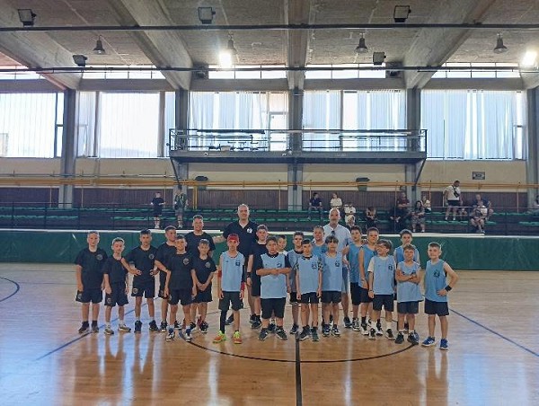 “Διόσκουροι”: Ένα διήμερο γεμάτο μπάσκετ, παιδικά χαμόγελα και αγνή αθλητική ενέργεια