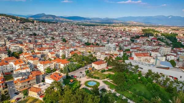 Κοζάνη: Η νέα «καρδιά» της πόλης χτίζεται πάνω από τη σιδηροδρομική γραμμή – Τι αλλάζει στο «Cut and Cover»