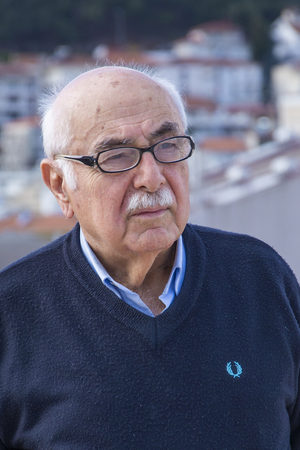 Η αλαζονεία της εξουσίας – Γράφει ο Βασίλης Μαγκλάρας