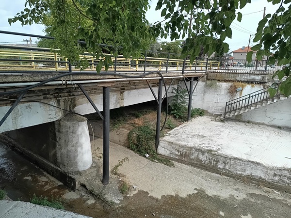 Περιφέρεια Δυτικής Μακεδονίας: Υπογραφή σύμβασης για τη μελέτη επισκευής και ενίσχυσης της γέφυρας στον οικισμό του Περδίκκα Π.Ε. Κοζάνης