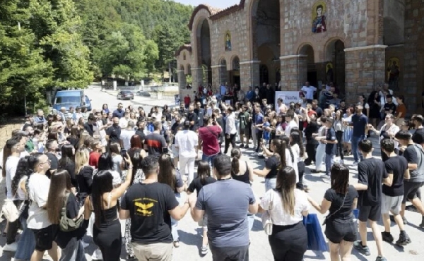 Η καρδιά της ποντιακής νεολαίας χτυπά ξανά στο Βέρμιο – Έρχεται το 28ο Συναπάντημα στην Παναγία Σουμελά