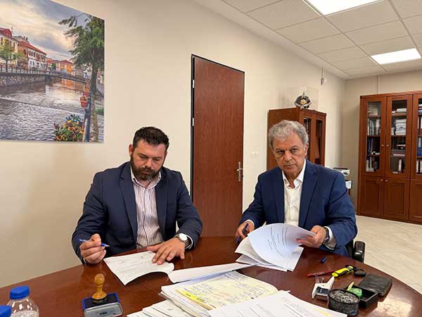 Υπογραφή προγραμματικής σύμβασης για την υδροδότηση κτηνοτροφικών μονάδων και οικισμών του Δήμου Βοΐου
