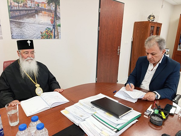 Ξεκινά η αποκατάσταση των όψεων του Ιερού Καθεδρικού Ναού Αγίας Κυριακής Σερβίων