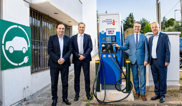 ΕΚΟ Charge&Go: Συνεργασία-πρότυπο για την ανάπτυξη της ηλεκτροκίνησης στους δημόσιους χώρους με τον Δήμο Παπάγου-Χολαργού