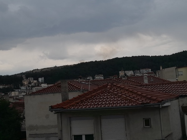 Φωτιά στον Άη Λια Κοζάνης
