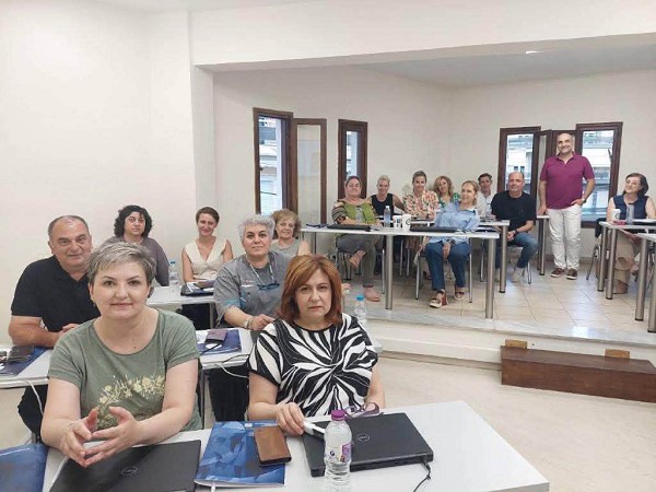 Το Μαμάτσειο ακολουθεί την ψηφιακή μεταρρύθμιση -Το προσωπικό εξοικειώνεται με την τεχνητή νοημοσύνη