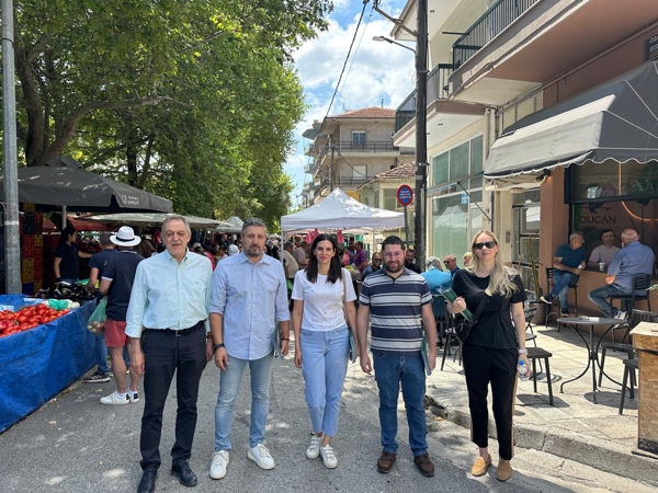 Ν.Ε. ΠΑΣΟΚ – Κινήματος Αλλαγής Κοζάνης: Επίσκεψη στην λαϊκή αγορά Κοζάνης