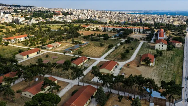 Βόρεια Ελλάδα: Χώροι πρώην στρατοπέδων σε Θεσσαλονίκη, Καστοριά και Έβρο παραχωρούνται σε εκκλησιαστικούς φορείς