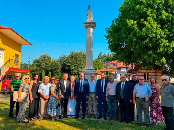 Μεγάλη επιτυχία στο Παγκόσμιο Αντάμωμα των Παμμακεδονικών Ενώσεων στη Φλώρινα.