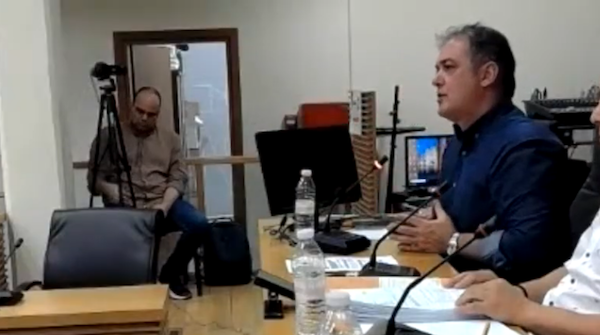 Δήμαρχος Κοζάνης : Ο μέχρι σήμερα προϊστάμενος της οικονομικής υπηρεσίας δεν είχε κριθεί από αρμόδιο υπηρεσιακό συμβούλιο – Οι θέσεις στο δήμο δεν είναι ισόβιες