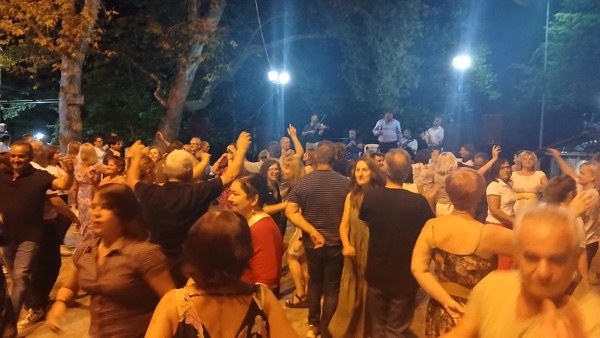 Παραδοσιακό ηπειρώτικο πανηγύρι στο Πάρκο Ηπειρωτών Κοζάνης