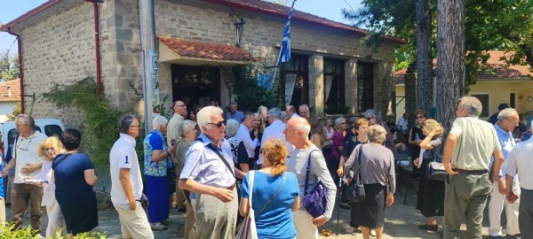 Ροδοχώρι Βοΐου: Τίμησαν τη μνήμη του Νίκου Καλογερόπουλου στη γενέτειρά του