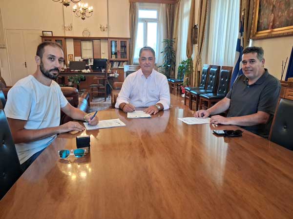 Δήμος Κοζάνης: Υπεγράφη η σύμβαση για κατασκευή ραμπών και χώρων υγιεινής για την πρόσβαση και την εξυπηρέτηση ΑμεΑ σε σχολικές μονάδες
