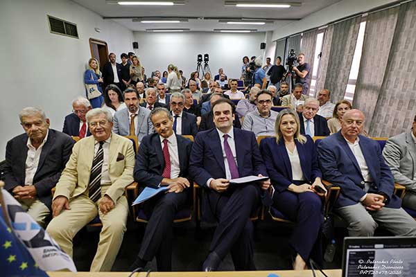 Ημέρα Ελληνικού Εμπορίου: Η ΕΣΕΕ παρουσίασε τη «ΓΕΩΒΑΣΗ» – Η νέα πυξίδα για το μέλλον της ελληνικής αγοράς