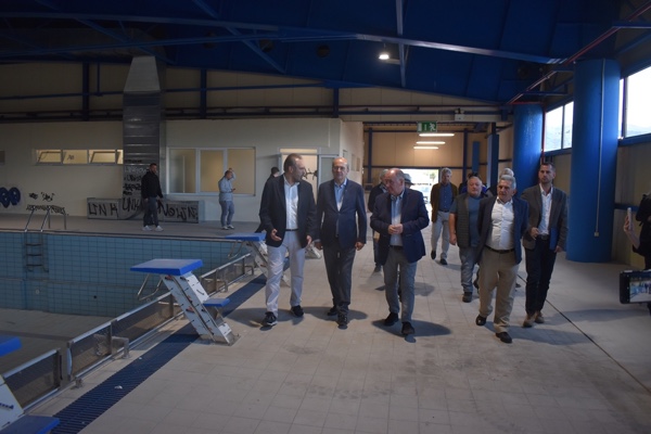 Oι εργασίες του Κολυμβητηρίου στο επίκεντρο της συνάντησης του Δημάρχου Φλώρινας με τον Αντιπρόεδρο της Κυβέρνησης