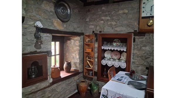 Τι είναι η “Κούλια”; Το πέτρινο σπίτι 300 ετών που έγινε μουσείο στον Πεντάλοφο