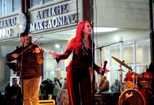 Με τη συναυλία της Κωνσταντίνας Τούνη έκλεισε η 4η μέρα της 34ης Έκθεσης