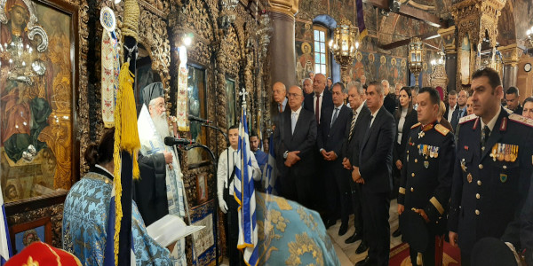 Η δοξολογία στον Ιερό Ναό Αγίου Νικολάου Κοζάνης και η εκφώνηση του πανηγυρικού της ημέρας